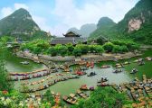Mua Vé Tràng An Online: Kết Hợp Khám Phá Làng Hương Quảng Phú Cầu