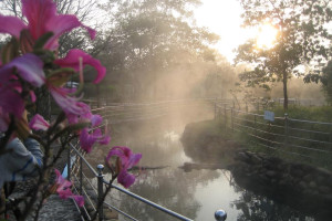 Nhanh tay check-in 7 suối nước nóng tự nhiên đẹp mê hồn tại Việt Nam