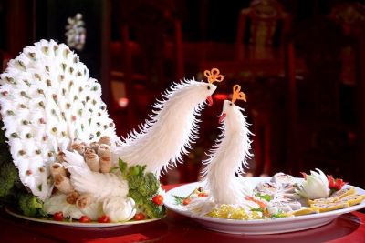 Khám phá ẩm thực Huế