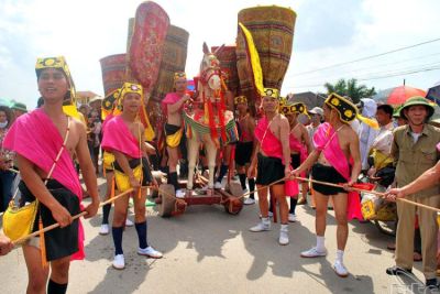 Hội Gióng ở Đền Phù Đổng và Đền Sóc – di sản văn hóa