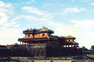 Khám Phá quần thể di tích cố đô Huế