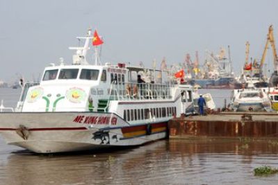 Thủ tục xuất nhập cảnh bằng đường biển