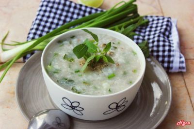Quảng Bình – dân dã với món cháo hàu