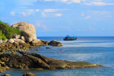 Ngoài đảo Lý Sơn Quảng Ngãi còn có những điểm đến hấp dẫn nào?