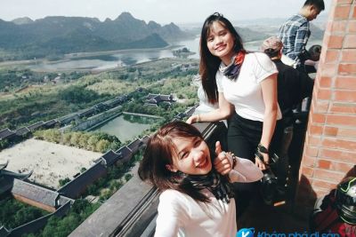 Xuýt xoa ngưỡng mộ 2 cô gái phượt xuyên Việt Sài Gòn – Hà Nội chỉ trong 40 tiếng !!!