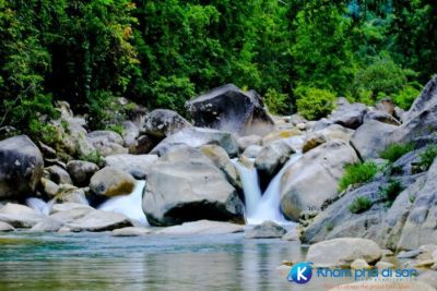 [Quảng Ngãi] khám phá suối Đá Giăng “mỹ nhân miền sơn cước” xứ Quảng