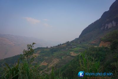 [Hà Giang] Khám phá ngôi làng trăm tuổi bị lãng quên ở Đồng Văn