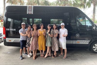 Sang chảnh như người Sài Gòn – Thuê xe limousine đi chơi tết cực vui