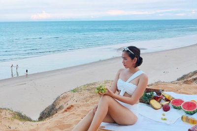 Giúp bạn trả lời câu hỏi: Chơi gì ở Mũi Né ?