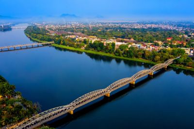 Cầu Trường Tiền – Biểu tượng Cố Đô