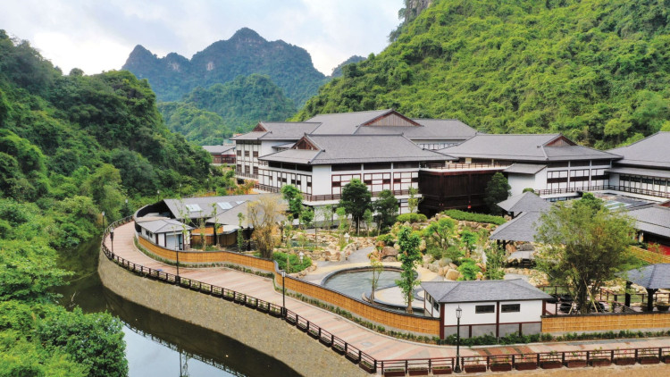 Resort nghỉ dưỡng 5 sao cho kỳ nghỉ trong mơ tại Quảng Ninh