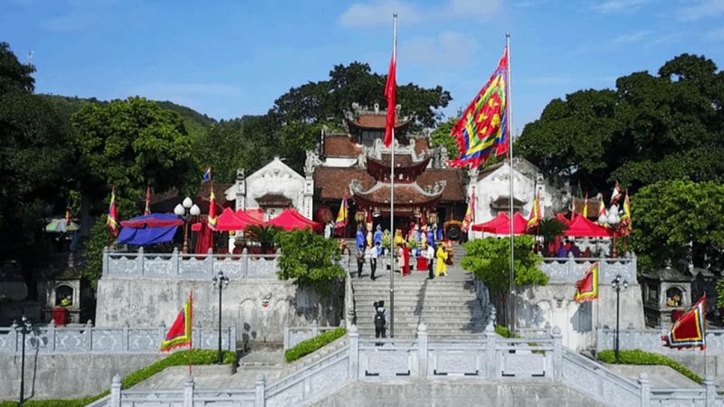 [Quảng Ninh] khám phá đền Cửa Ông