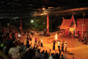 Tham gia trải nghiệm lễ hội văn hóa các dân tộc Tây Nguyên ngay tại Đà Lạt