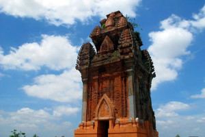 [Bình Định] tháp Cánh Tiên ngôi tháp “cô đơn” nhất Việt Nam
