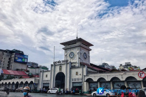 [HCM] khám phá Chợ Bến Thành – ngôi chợ lâu đời nhất ở Sài Gòn