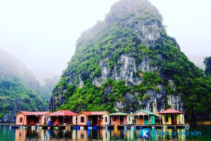 [Quảng Ninh] Làng chài Cửa Vạn – 1 trong 16 ngôi làng cổ đẹp nhất thế giới