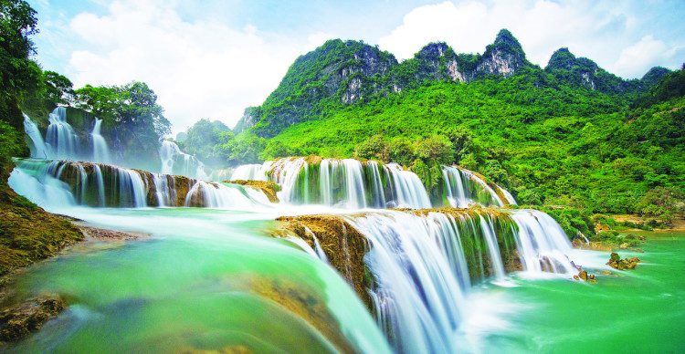 Những điểm du lịch nổi tiếng tại Cao Bằng 5 thac ban gioc 1 e1463971580725