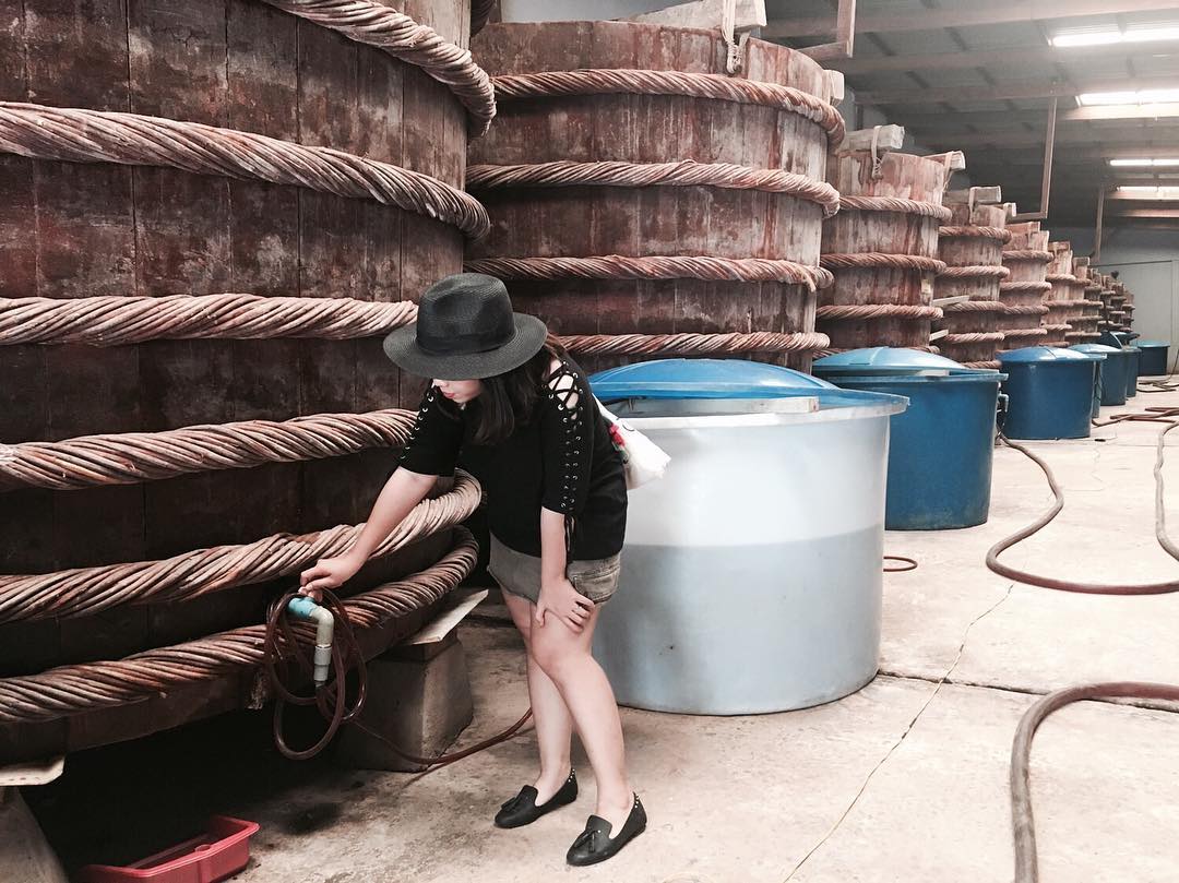 Khám phá nhà thùng sản xuất nước mắm