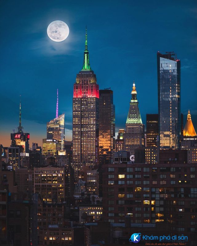 Tòa nhà Empire State về đêm
