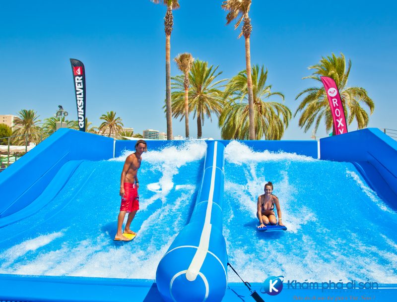 The Wipeout và Riptide Flow Riders