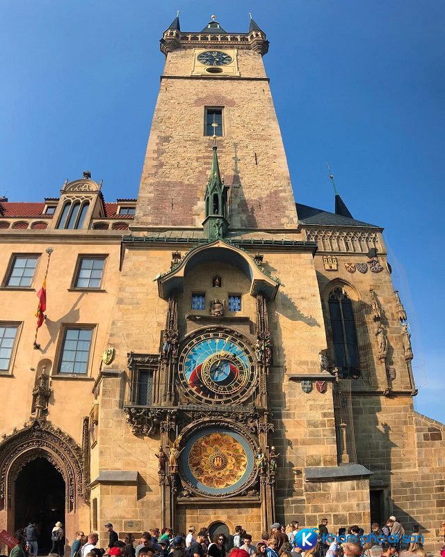 Đồng hồ thiên văn Praha