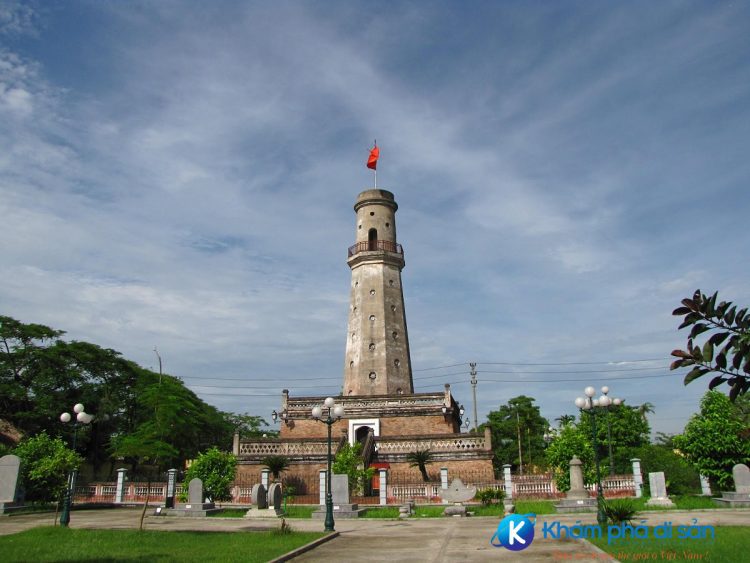 Cột cờ Nam Định youvivu wiki e1558871012261
