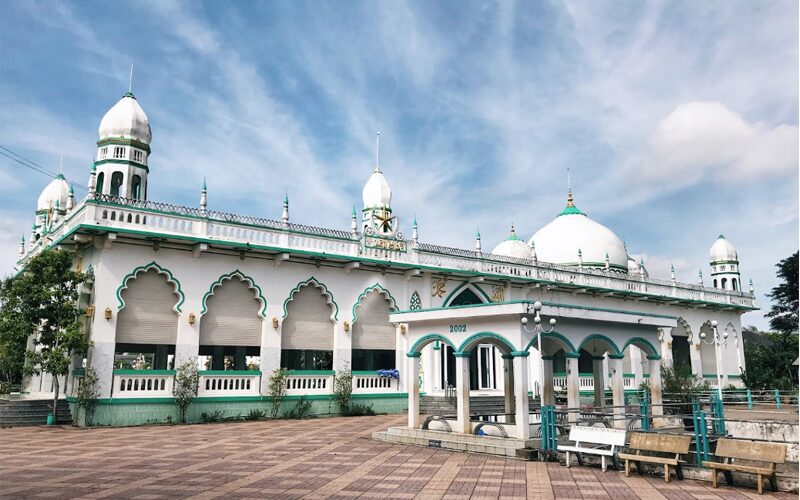 thanh duong hoi giao Masjid Jamiul Azhar an giang