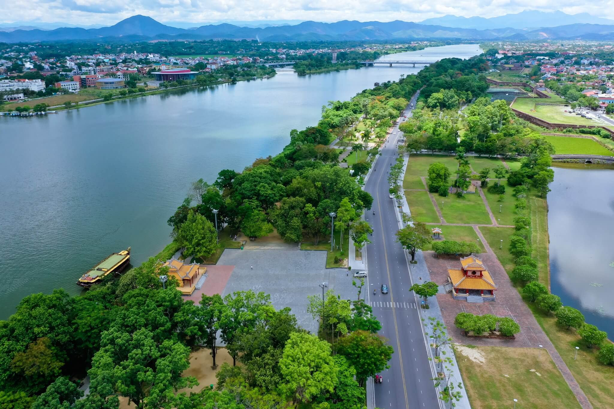 Phu Van Lau 8 Nam Anh